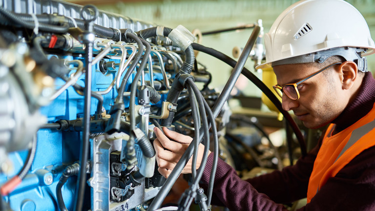 Employing Overseas Nationals Sponsor Licences And Skilled Worker Visas