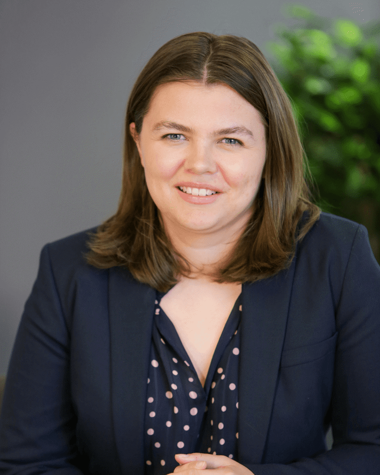 Headshot of Lauren Sanders
