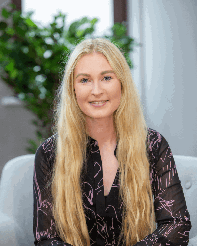 Headshot of Jane Dearsley