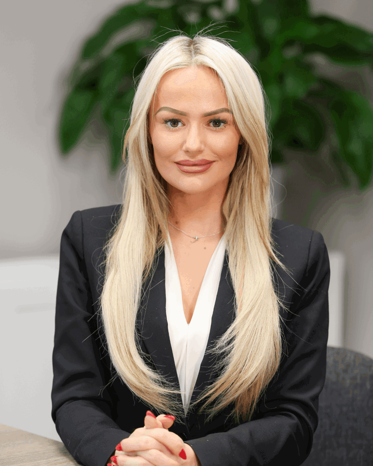 Headshot of Corale Holmes