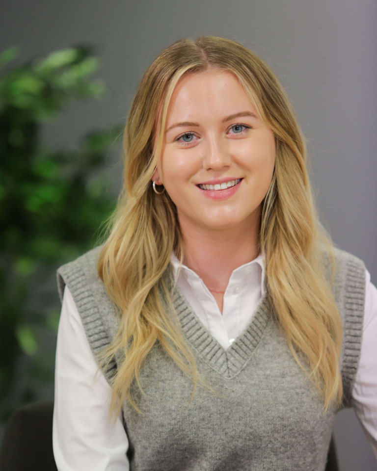 Headshot of Abigail Murray