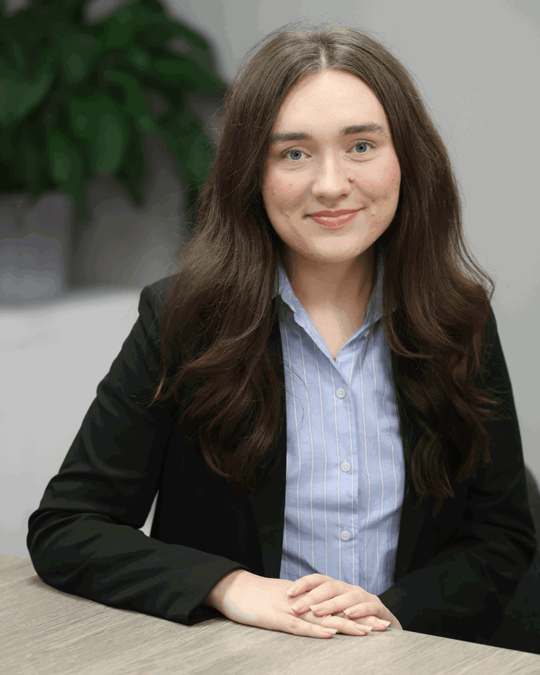 Headshot of Anna Seddon