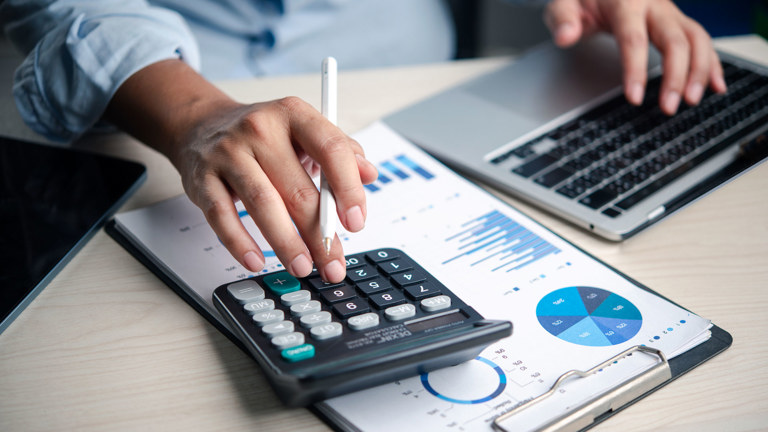Cashflow Under Pressure How Businesses Can Respond To Rising Late Payment Risks