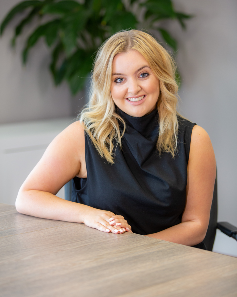 Image of Lauren Clarke