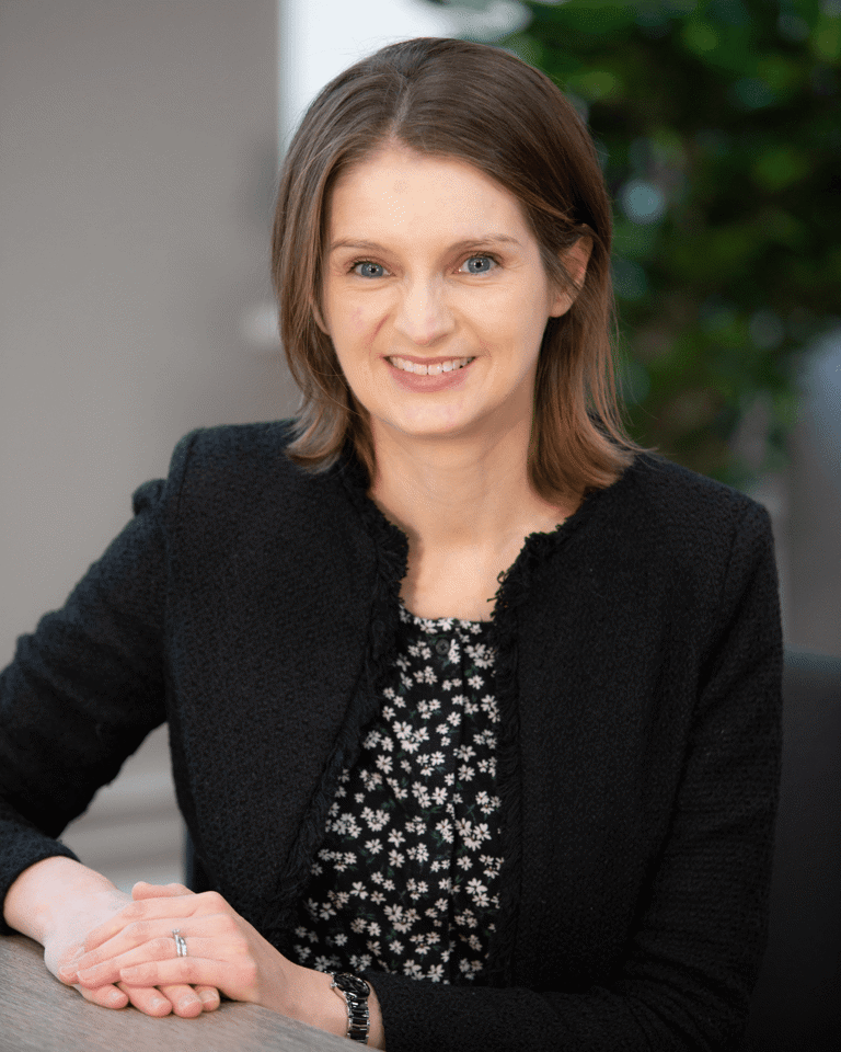 Headshot of Rowena Ridgway